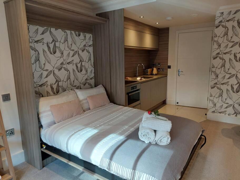 21 The Cocoa Suites Йорк Екстер'єр фото
